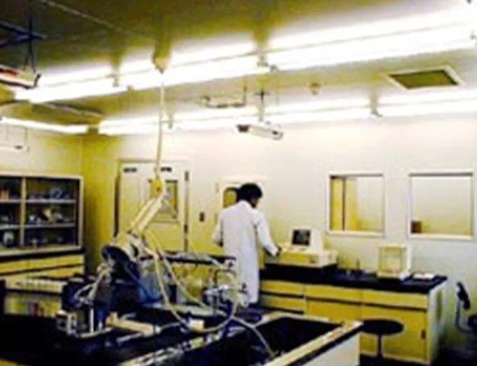 触媒技術研究の様子